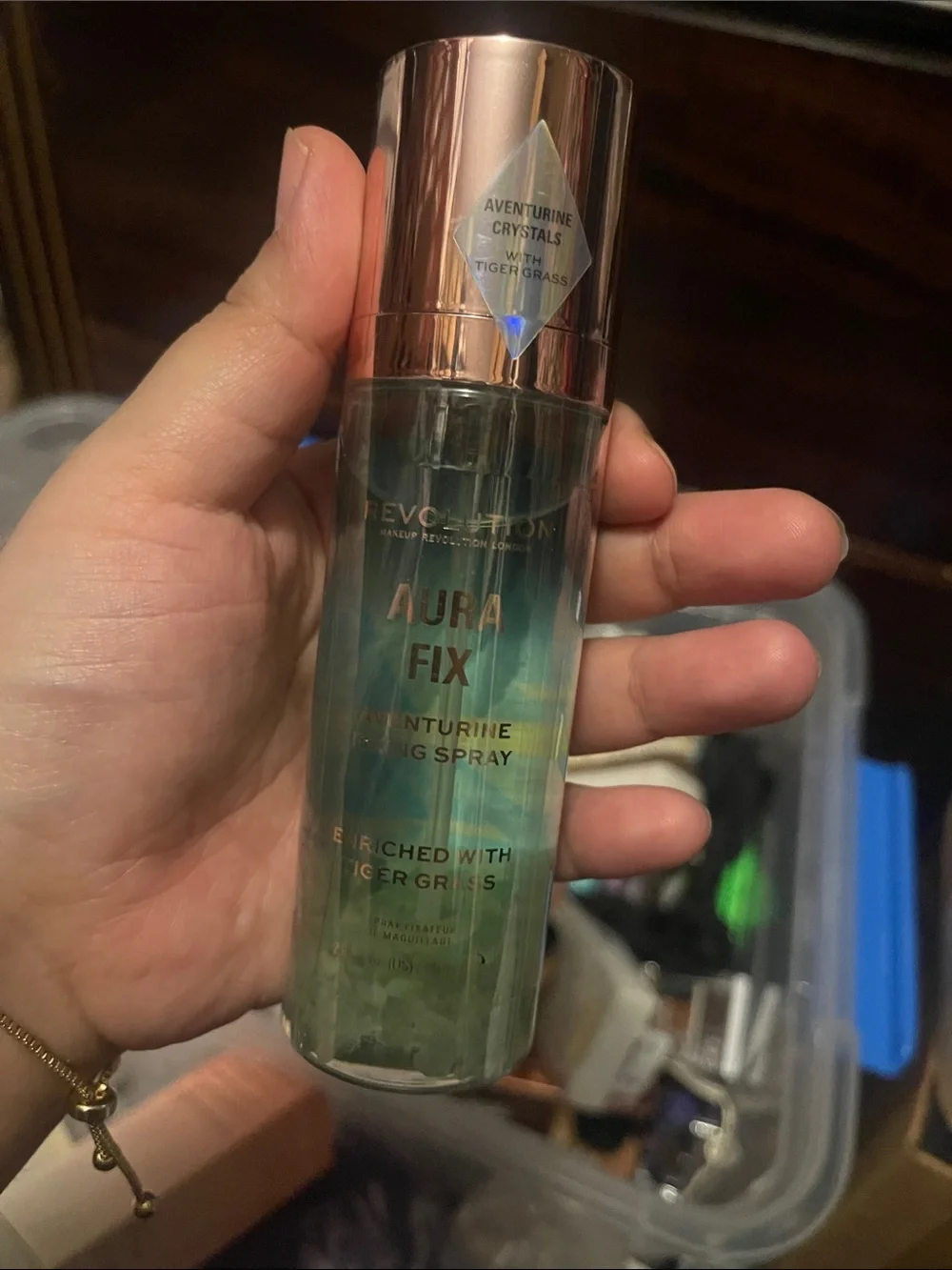 Revolution Aura Fix Aventurine Crystal Setting Spray -